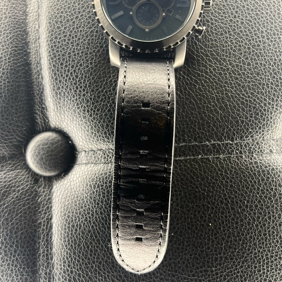 Fossil Watch - Picture 4 of 7